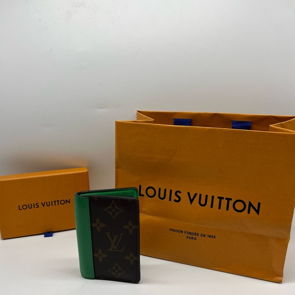 Louis Vuitton Classic Monogram and Green Pocket Organizer - Picture 7 of 7